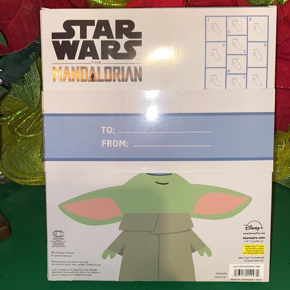 Star Wars The Mandalorian 10 Days Of Socks - Picture 2 of 2